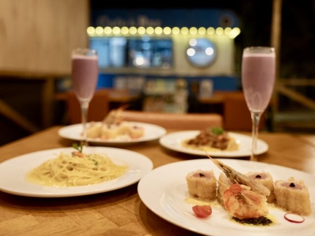 与那国のレストランで贅沢ディナー