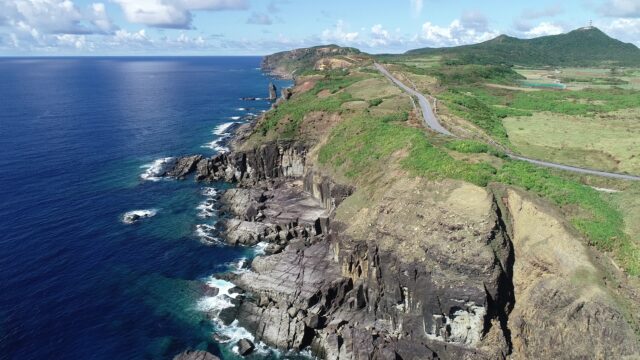 軍艦岩を望む景色