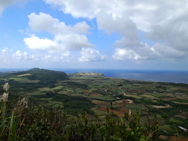 宇良部岳