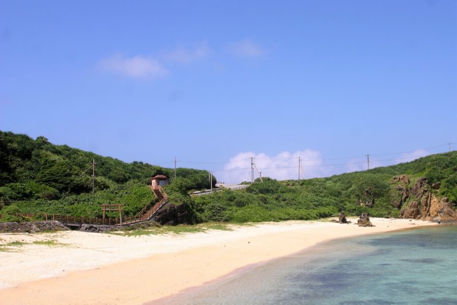 【与那国島/3時間】与那国島文化を体感！ガイドの与那国島解説とクバ民具づくりで学ぶ文化体験ツアー★《ガイド同行・送迎付き》（No.15）