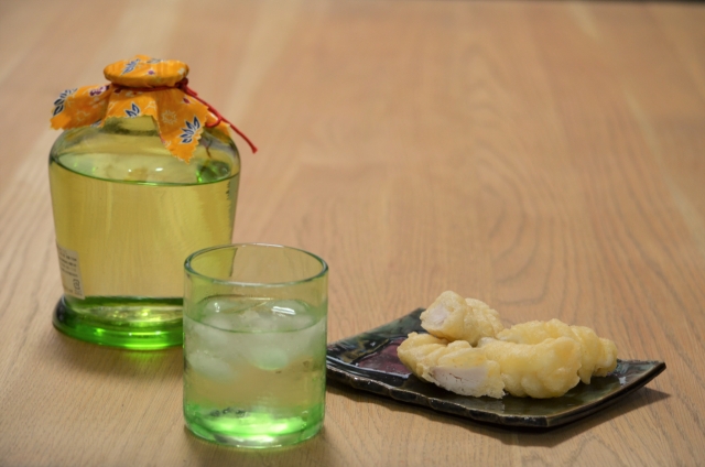 与那国島で味わう絶品泡盛・お酒ガイド！現地酒造やおすすめの居酒屋も紹介